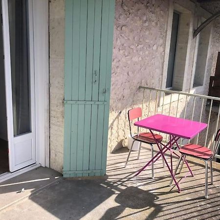 Appartement Avec Terrasse, Parking Gratuit Périgueux Exterior foto